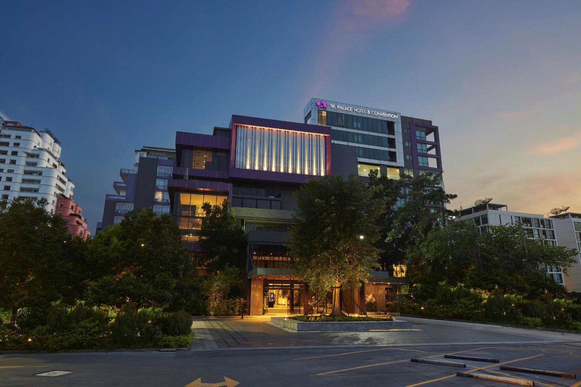 Tk Palace Hotel & Convention Bangkok Extérieur photo